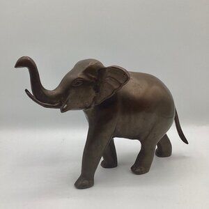 Vintage Brass Elephant 6.5"H x 10"L Made in India 2.10lbs